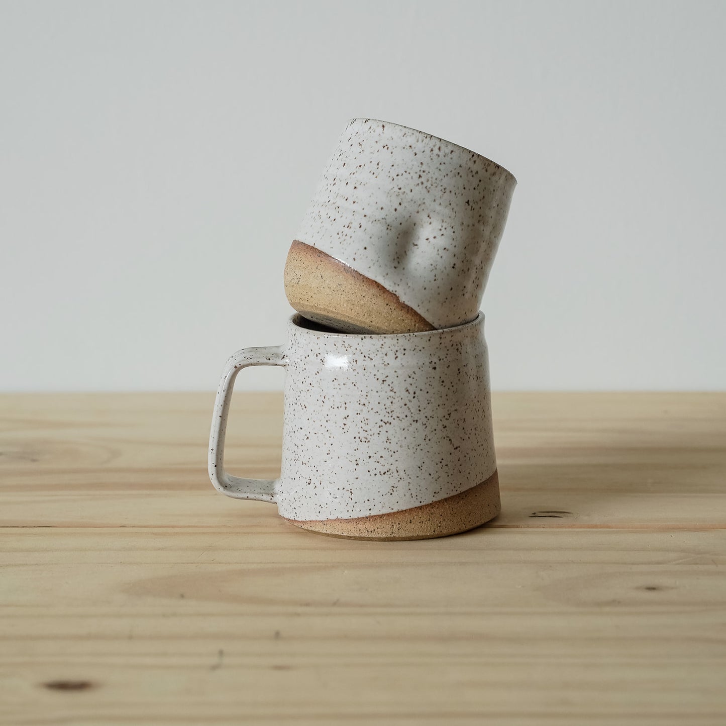 Mini-Barrel Mug - Speckled White