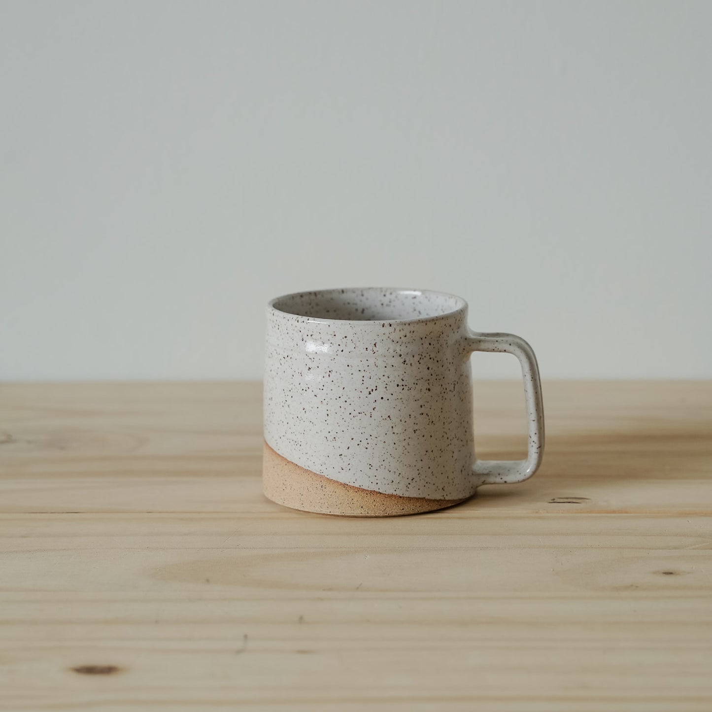 Mini-Barrel Mug - Speckled White