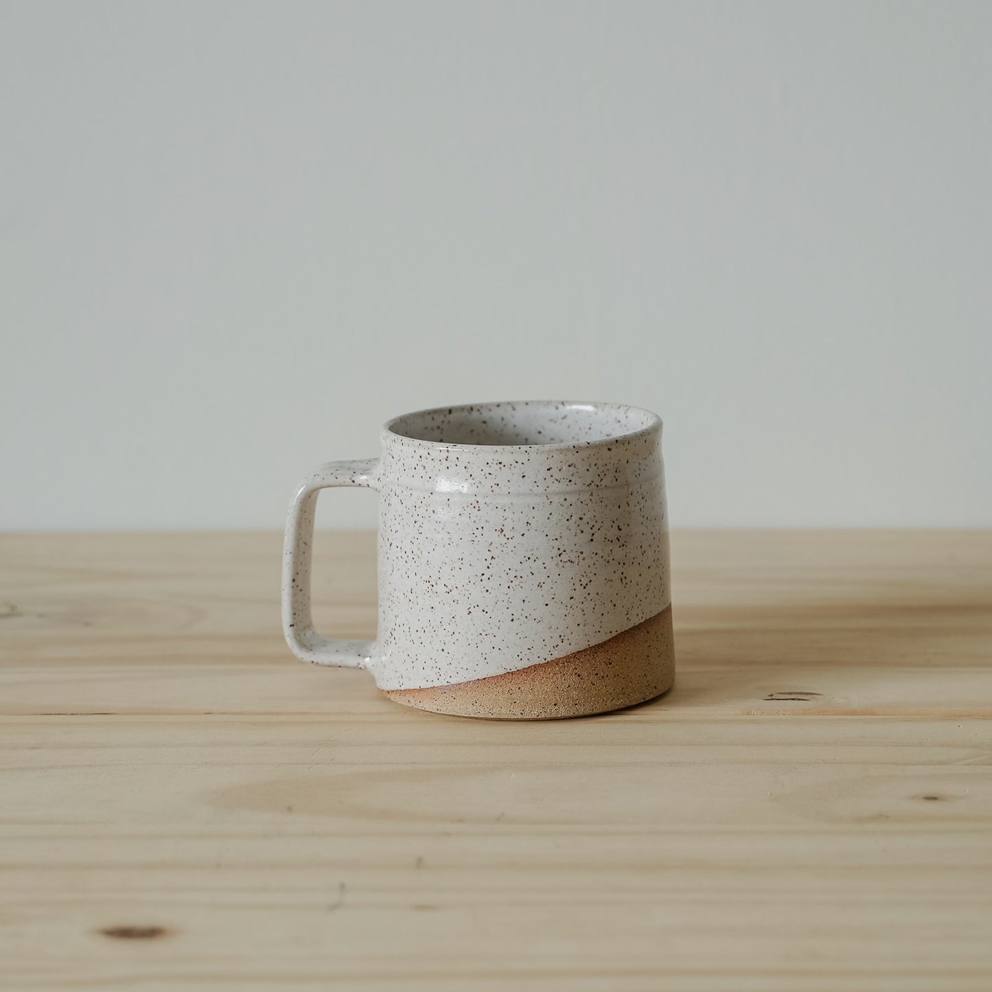 Mini-Barrel Mug - Speckled White